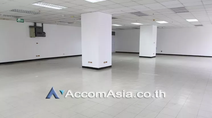 7  Office Space For Rent in Charoen Nakhon ,Bangkok BTS Krung Thon Buri at Thai Sri Tower AA17855